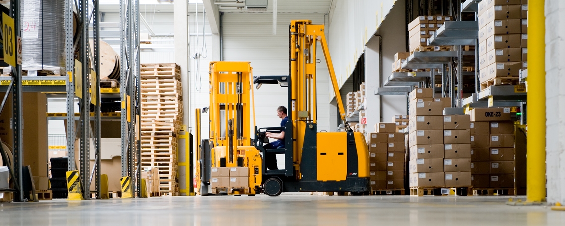 Ajudante de Produção & Armazém, 3. Foto